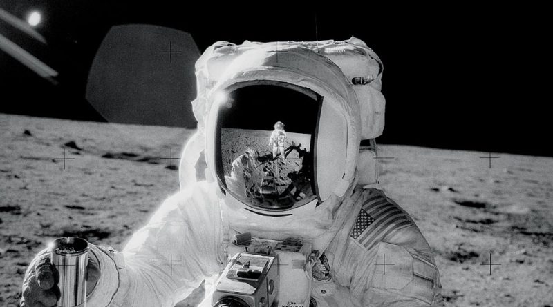 سلفی در ماموریت آپولو 12